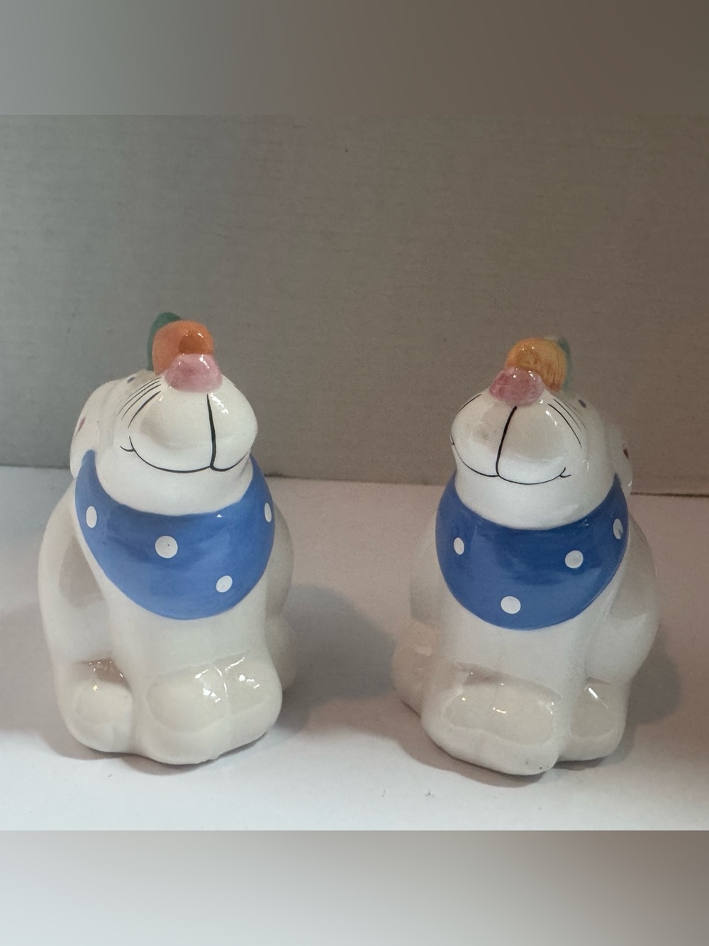 Vintage Coco Dowley Ceramic Bunny Salt & Pepper Shakers Carrot Atop Nose Bandana